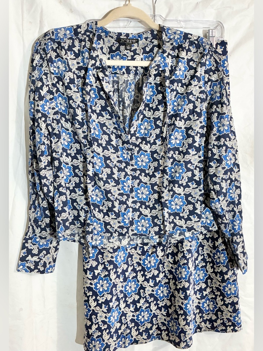 J Crew Blue Floral Skirt Midi Set Sz S /XS Blouse Pleated Midi Length Mix Media